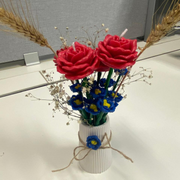 Candle Ruby & Sapphire Meadow Bouquet (Sml)